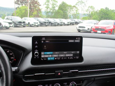 Certified 2024 Honda HR-V EX-L image 18