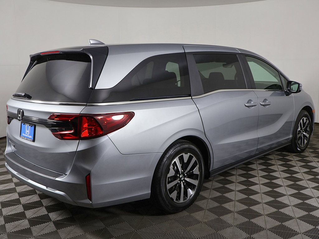 Certified 2026 Honda Odyssey EX-L image 11