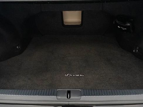Used 2013 Lexus ES 350 w/ Luxury Pkg FWD image 12