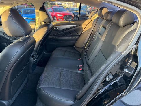 Used 2018 INFINITI Q50 Sport image 12