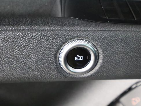 Used 2023 Maserati Grecale GT AWD/4WD image 21