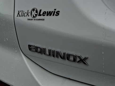 Used 2024 Chevrolet Equinox LS AWD/4WD image 29