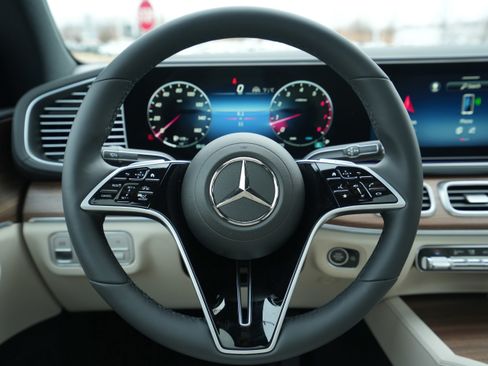 New 2026 Mercedes-Benz GLE 450 4MATIC Coupe image 24