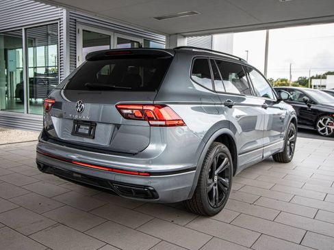 Certified 2023 Volkswagen Tiguan SE R-Line FWD image 2