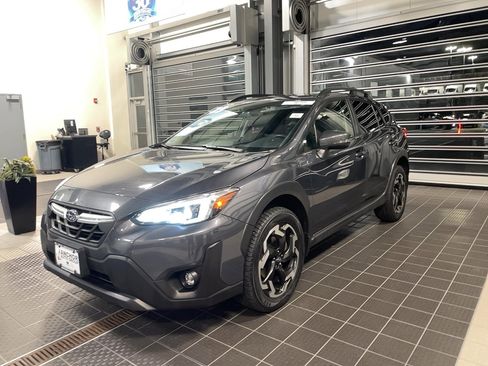 Used 2023 Subaru Crosstrek 2.5i Limited AWD/4WD image 3