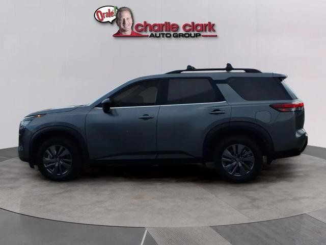Certified 2026 Nissan Pathfinder SV FWD image 2