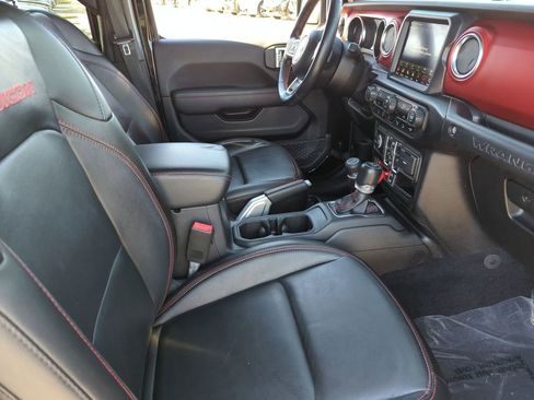 Used 2021 Jeep Wrangler Unlimited Rubicon image 16