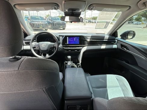 Used 2025 Toyota Camry LE FWD image 25