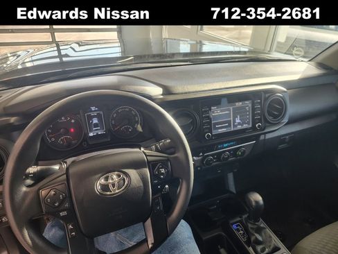 Used 2022 Toyota Tacoma SR image 22