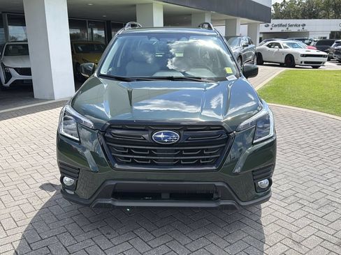 Certified 2023 Subaru Forester Premium AWD/4WD image 8