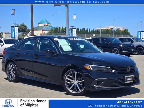 Certified 2023 Honda Civic Touring image 1