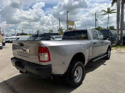 Used 2021 RAM 3500 4x4 Crew Cab Tradesman DRW image 6