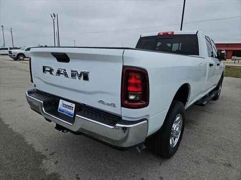 New 2026 RAM 2500 Tradesman AWD/4WD image 36
