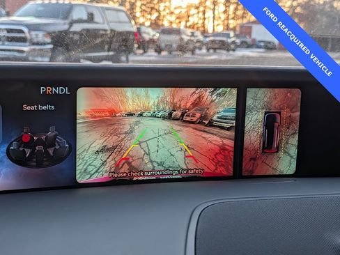 Used 2024 Lincoln Nautilus Premier w/ Equipment Group 102A image 25