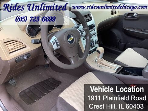 Used 2011 Chevrolet Malibu LS FWD image 14