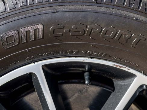 Used 2019 Dodge Grand Caravan GT image 9