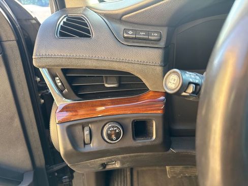 Used 2015 Cadillac Escalade Premium image 66