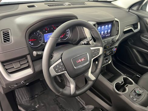 Used 2023 GMC Terrain SLT AWD/4WD image 17