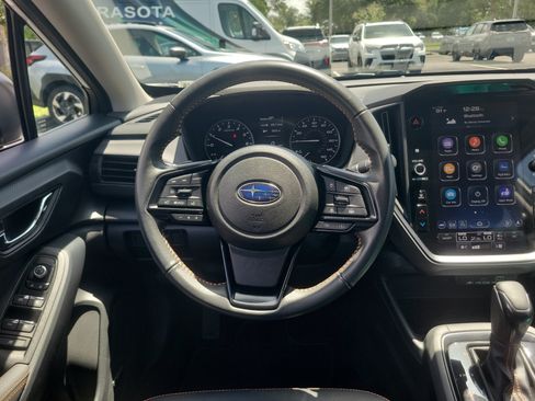 Used 2024 Subaru Crosstrek 2.5i Limited AWD/4WD image 16