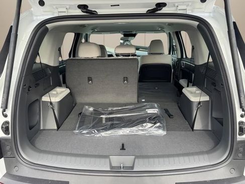 New 2026 Hyundai Santa Fe SE AWD/4WD image 13