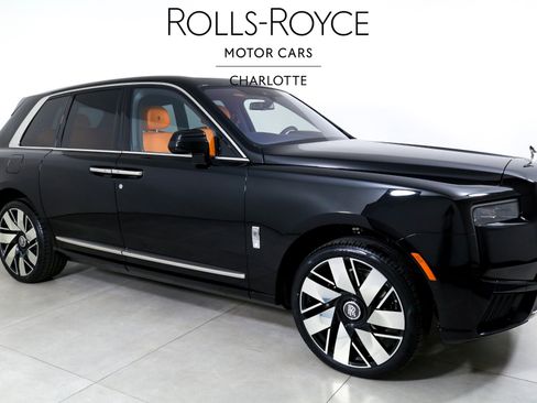 New 2026 Rolls-Royce Cullinan image 5