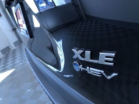 Certified 2025 Toyota RAV4 XLE image 15