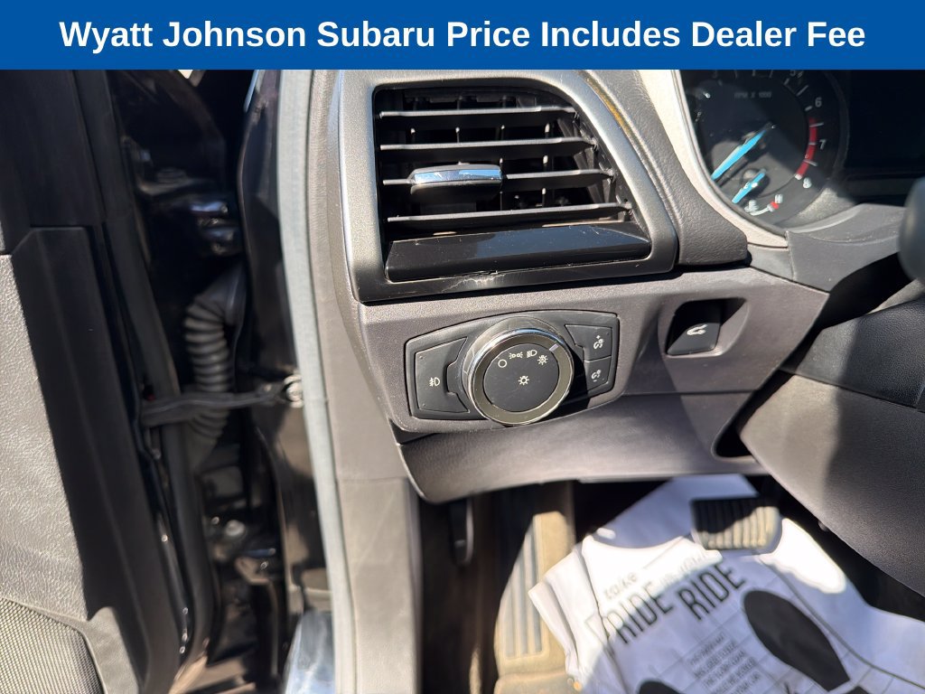 Used 2016 Ford Fusion SE w/ Equipment Group 201A FWD image 20