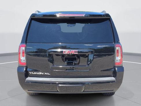 Used 2020 GMC Yukon XL SLT w/ Open Road Package AWD/4WD image 5