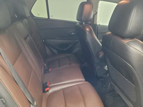 Used 2015 Chevrolet Trax LTZ w/ LPO, Protection Package FWD image 19