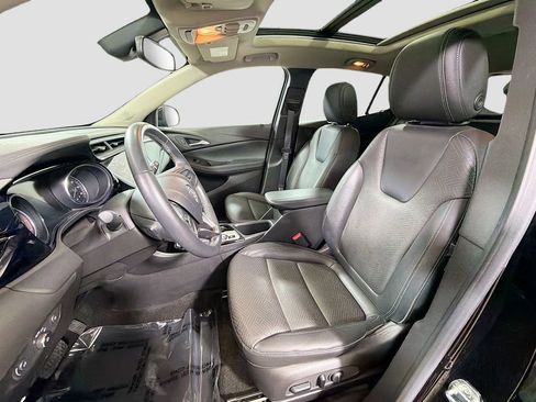 Used 2023 Buick Encore GX Essence w/ Experience Buick Package FWD image 21