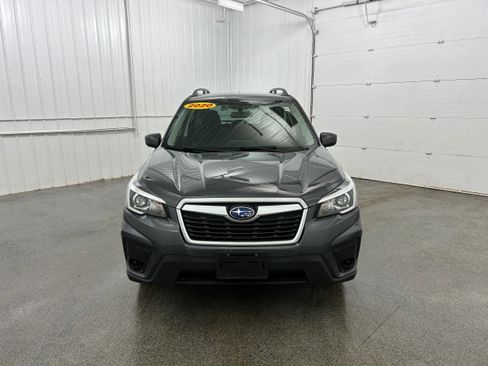 Used 2020 Subaru Forester Premium AWD/4WD image 17
