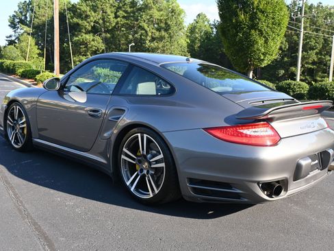 Used 2011 Porsche 911 Turbo S image 4