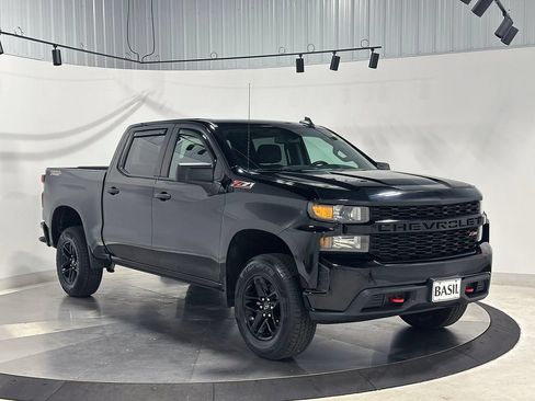 Used 2020 Chevrolet Silverado 1500 Custom Trail Boss w/ Custom Convenience Package AWD/4WD image 35