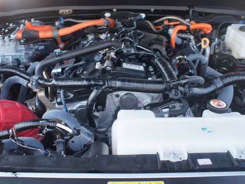 Used 2025 Toyota Tacoma TRD Pro w/ Tow Tech Package AWD/4WD image 28