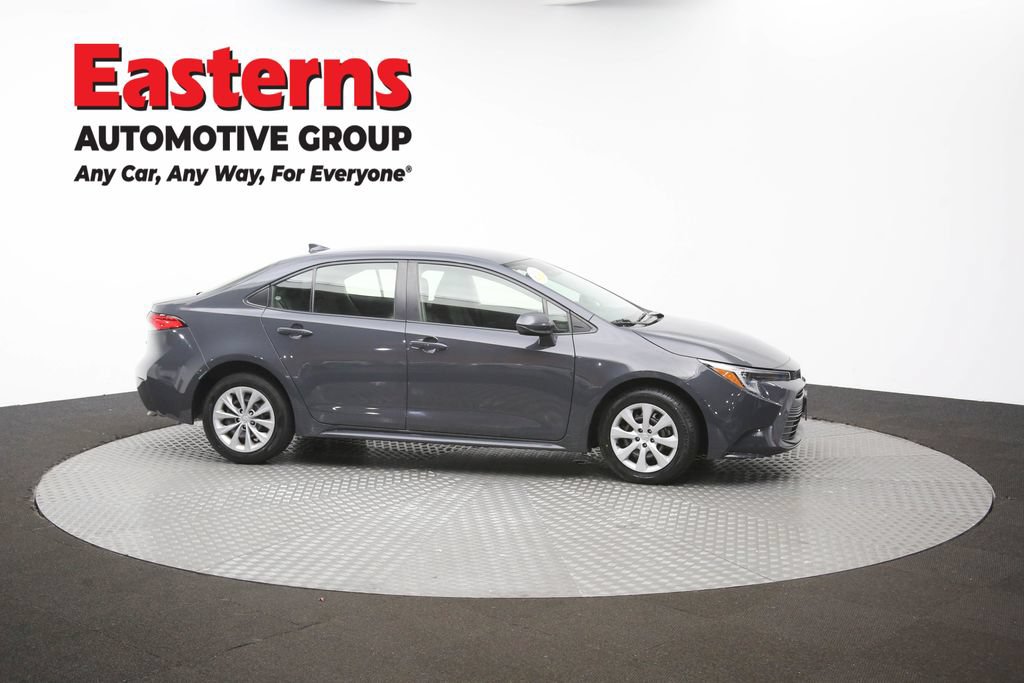Used 2023 Toyota Corolla LE FWD image 45