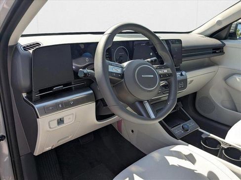 New 2025 Hyundai Kona SEL image 3