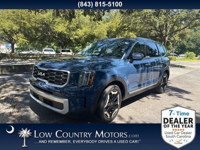 Used 2024 Kia Telluride S w/ S Sunroof Package
