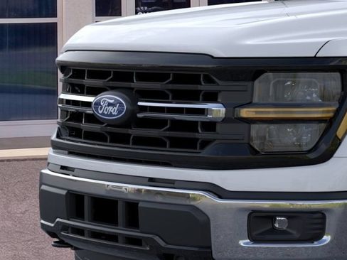 New 2026 Ford F150 XLT w/ XLT Chrome Appearance Package AWD/4WD image 18