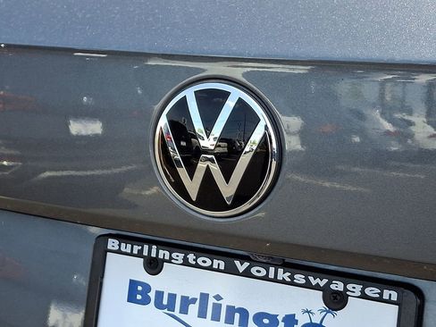 Certified 2023 Volkswagen Taos SE w/ Panoramic Sunroof Package FWD image 30