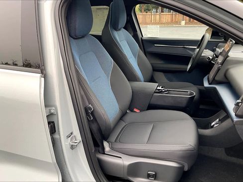 New 2026 Volvo EX30 Plus image 31