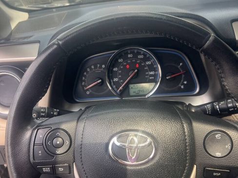 Used 2013 Toyota RAV4 Limited AWD/4WD image 13