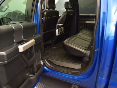 Used 2018 Ford F150 Lariat w/ Equipment Group 502A Luxury image 10