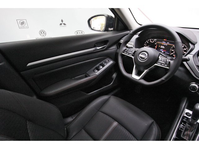 New 2026 Nissan Altima 2.5 SR FWD image 6
