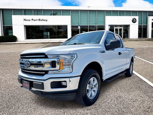 Used 2018 Ford F150 XLT AWD/4WD image 2
