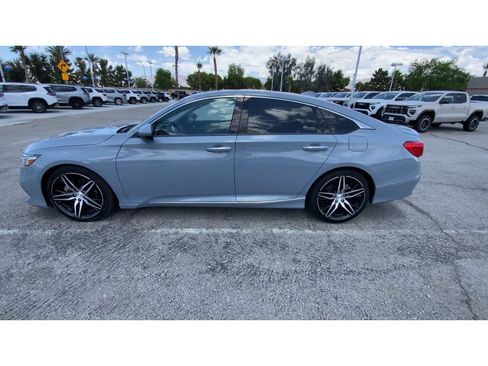 Used 2021 Honda Accord Touring image 5