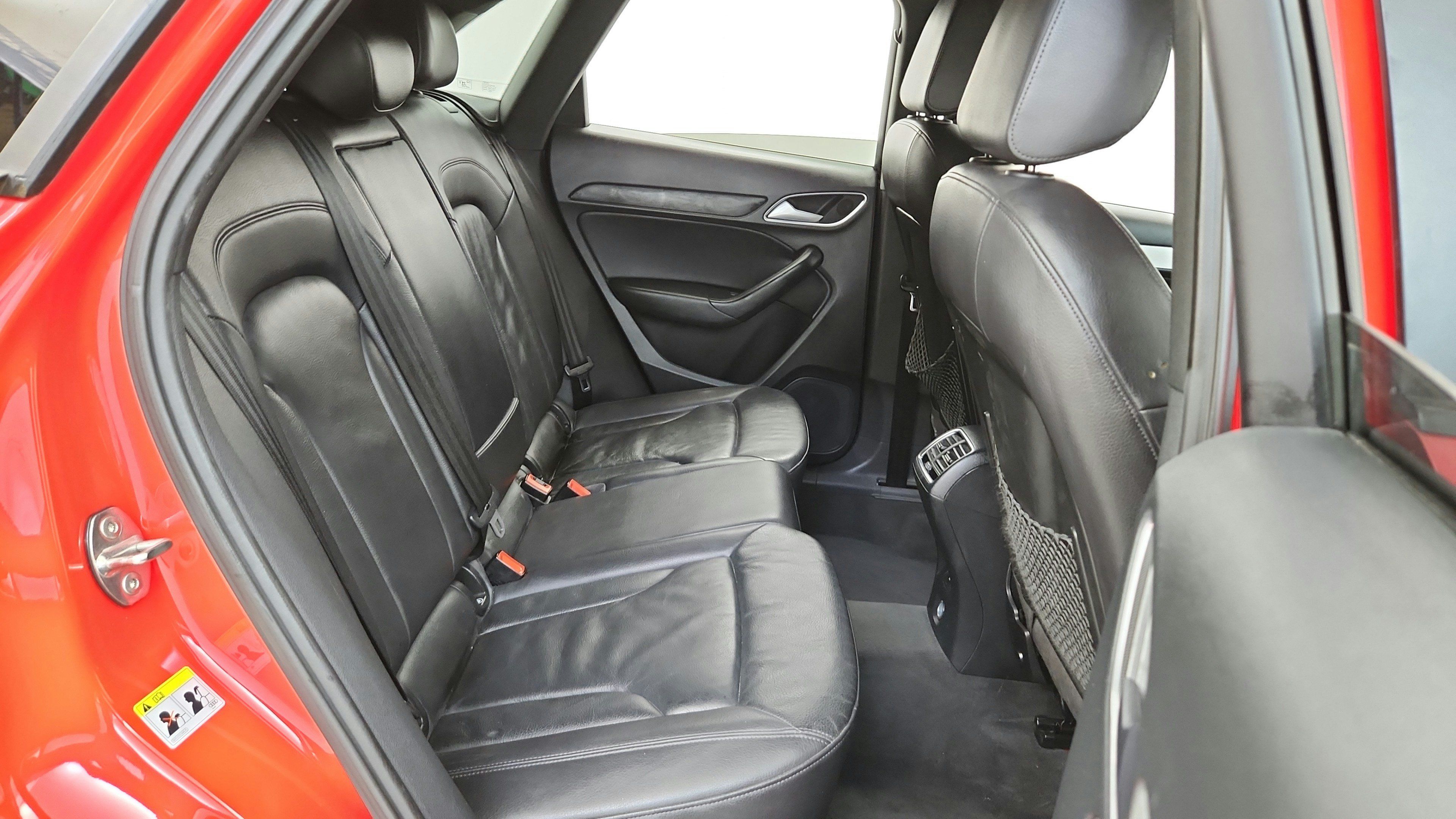 Used 2018 Audi Q3 2.0T Premium FWD image 30