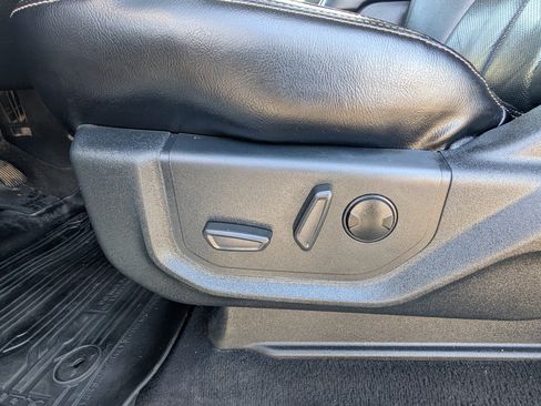 Certified 2020 Ford F350 Lariat w/ Lariat Ultimate Package image 19