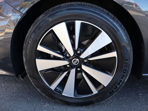 Used 2022 Nissan Altima 2.5 SV image 41