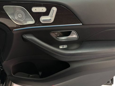 Used 2021 Mercedes-Benz GLE 350 4MATIC w/ Premium Package image 22