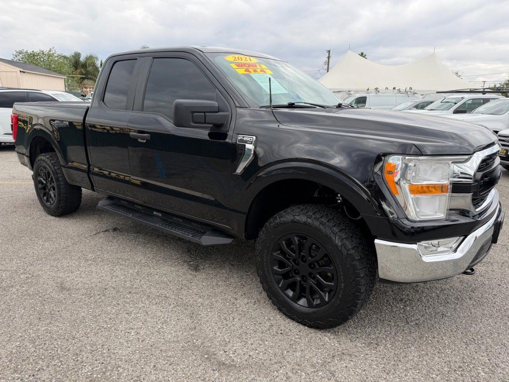 Used 2021 Ford F150 XLT AWD/4WD image 3
